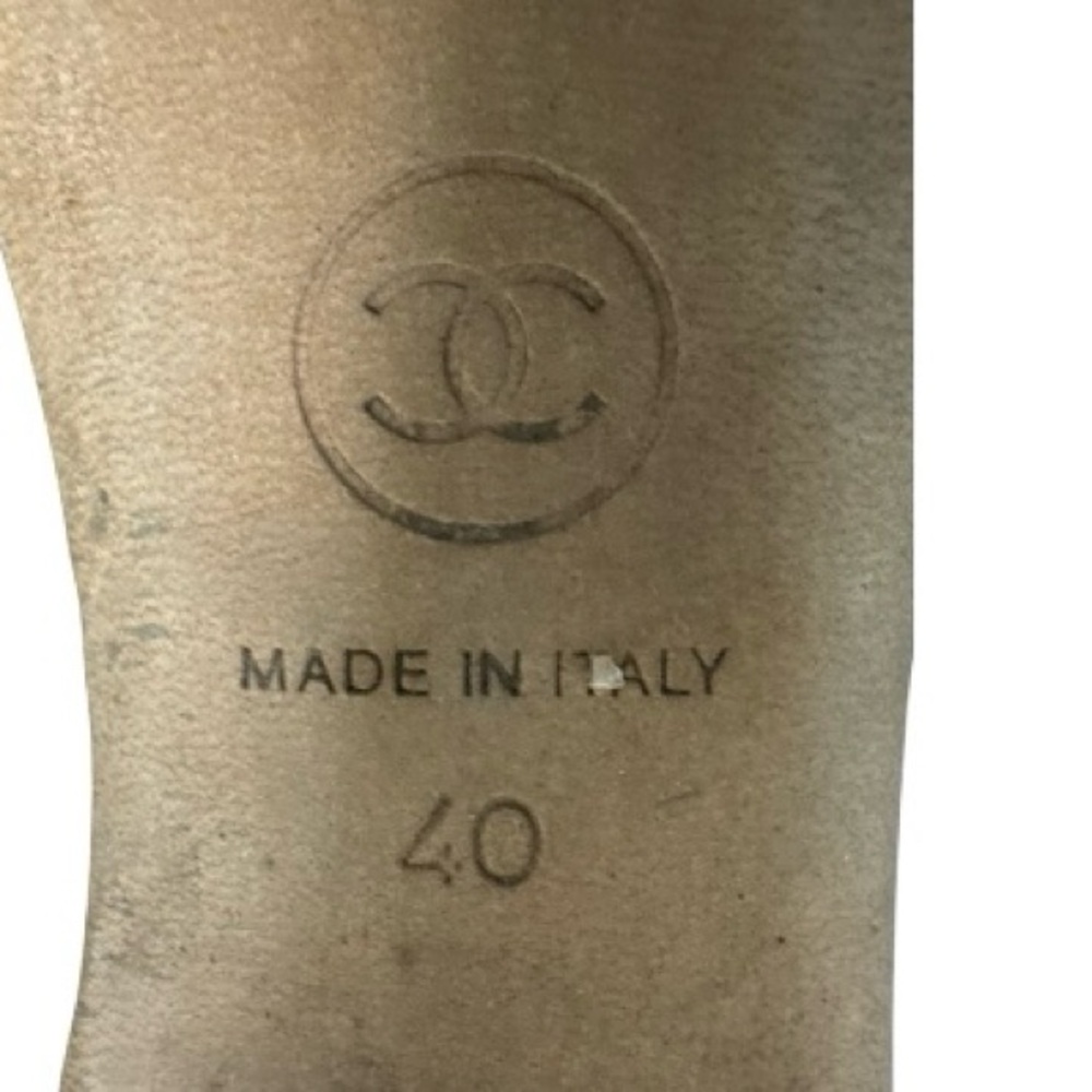 CHANEL‎ Black Satin Pearl Embellished Sandal Heels Women’s Size 40 Elegant Shoes - Picture 10 of 10